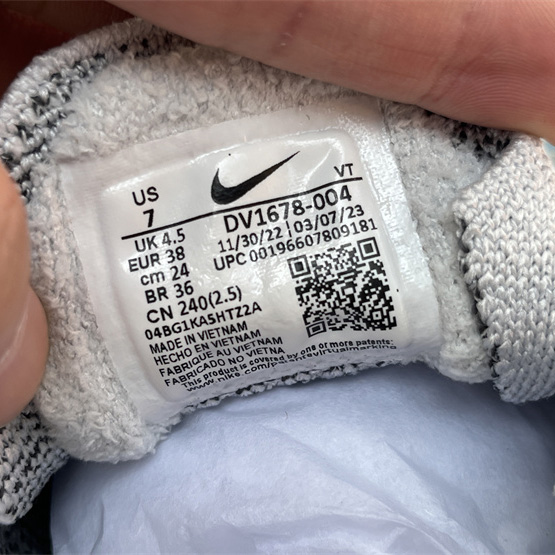 Nike Vapormax 2023 Flyknit Sneakers      DV1678-004 - DopestKickz