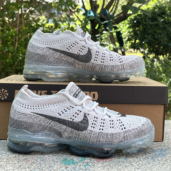 Nike Vapormax 2023 Flyknit Sneakers      DV1678-004 - DopestKickz