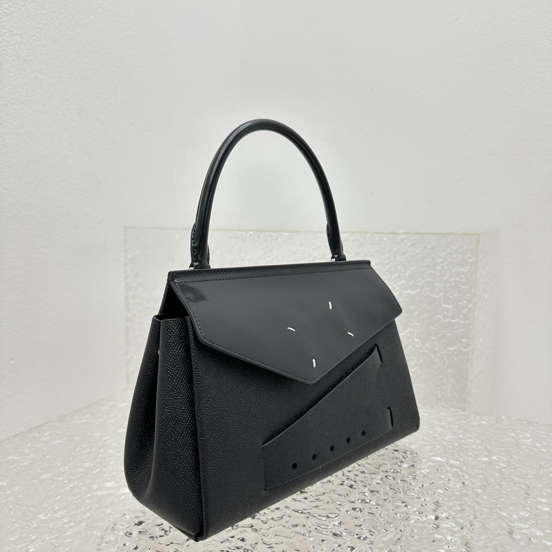 Maison Margiela Small Grained Leather Tote Bag (26x 19x 8cm) - DopestKickz