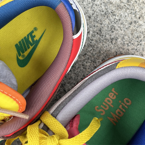 Nike SB Dunk Low Sneaker    DH0952-100  - DopestKickz