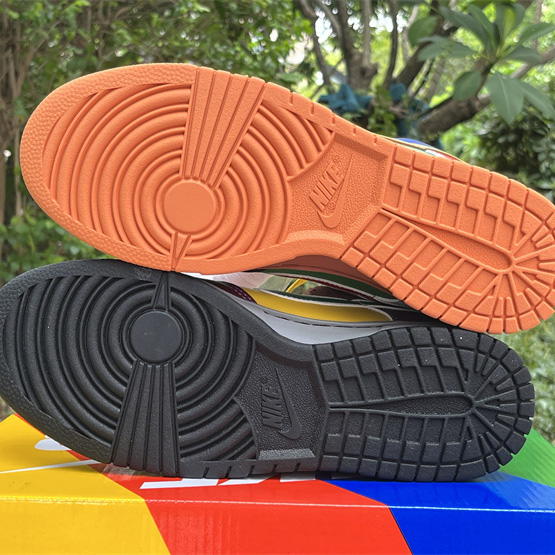 Nike SB Dunk Low Sneaker    DH0952-100  - DopestKickz