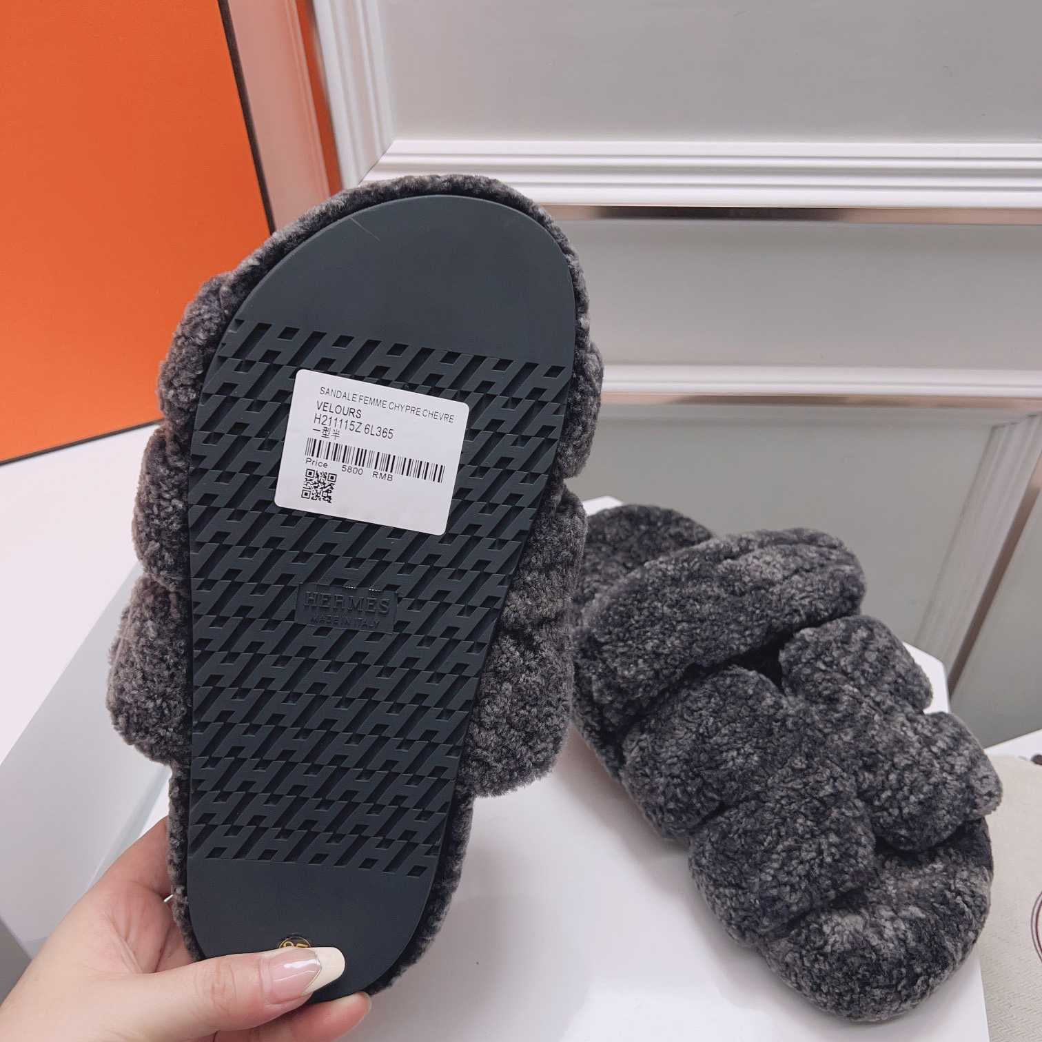 Hermes Chypre Sandal - DopestKickz