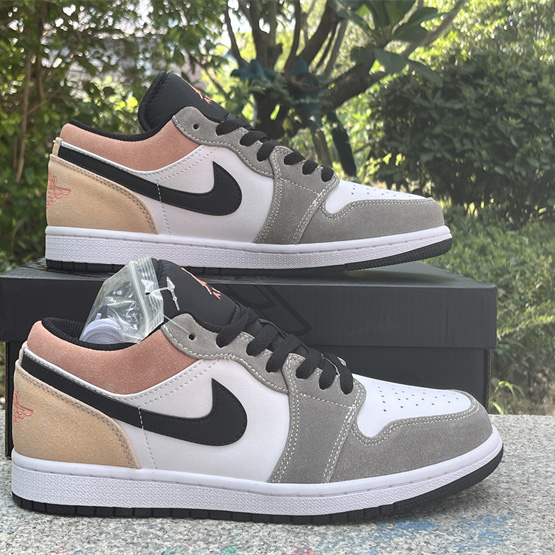 Air Jordan 1 Low Sneaker   DX4334-008  - DopestKickz