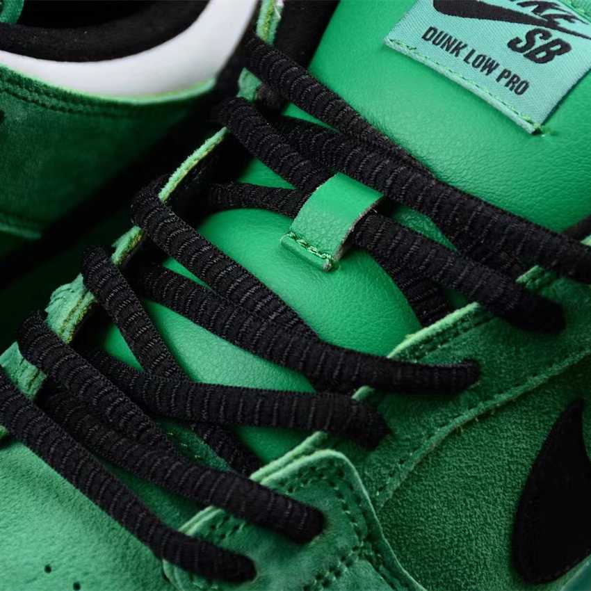 Nike SB Dunk Low Sneakers     FZ8320-400 - DopestKickz