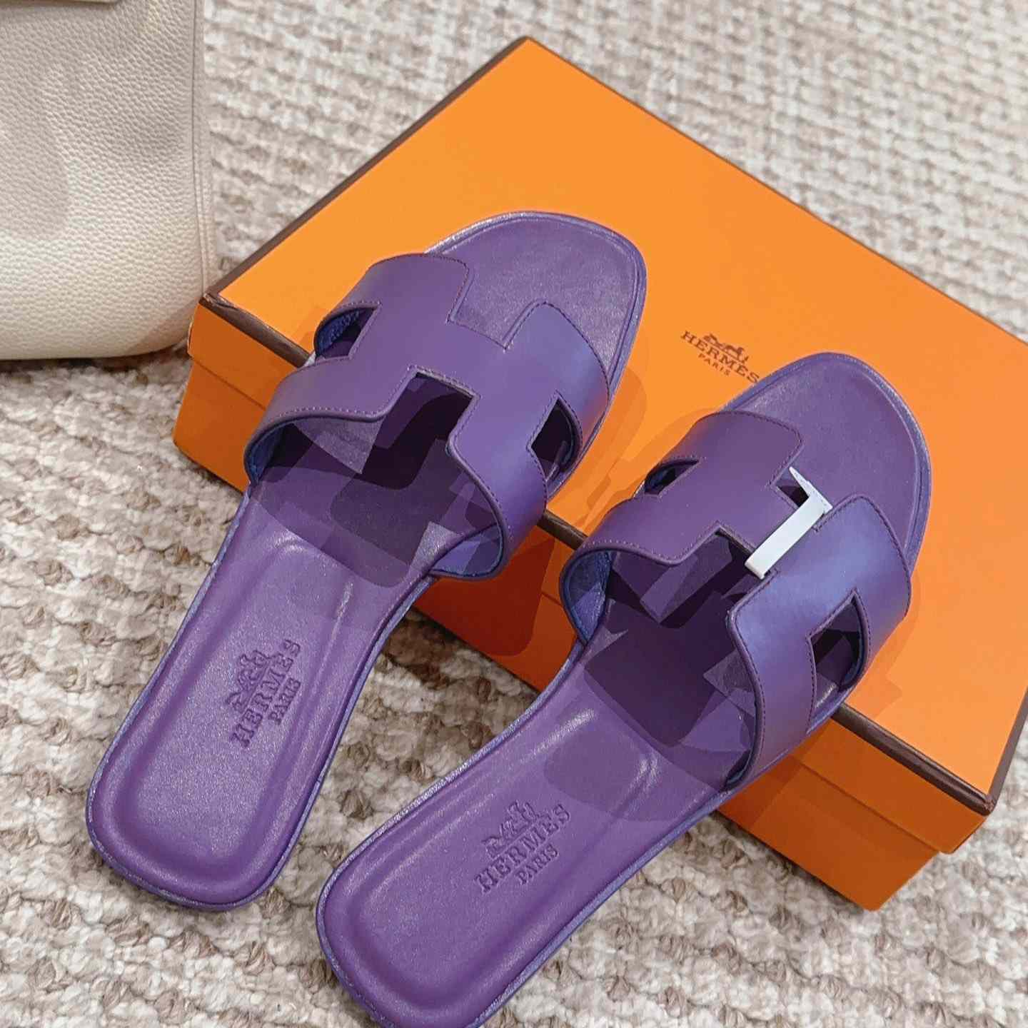 Hermes Oran Sandal - DopestKickz