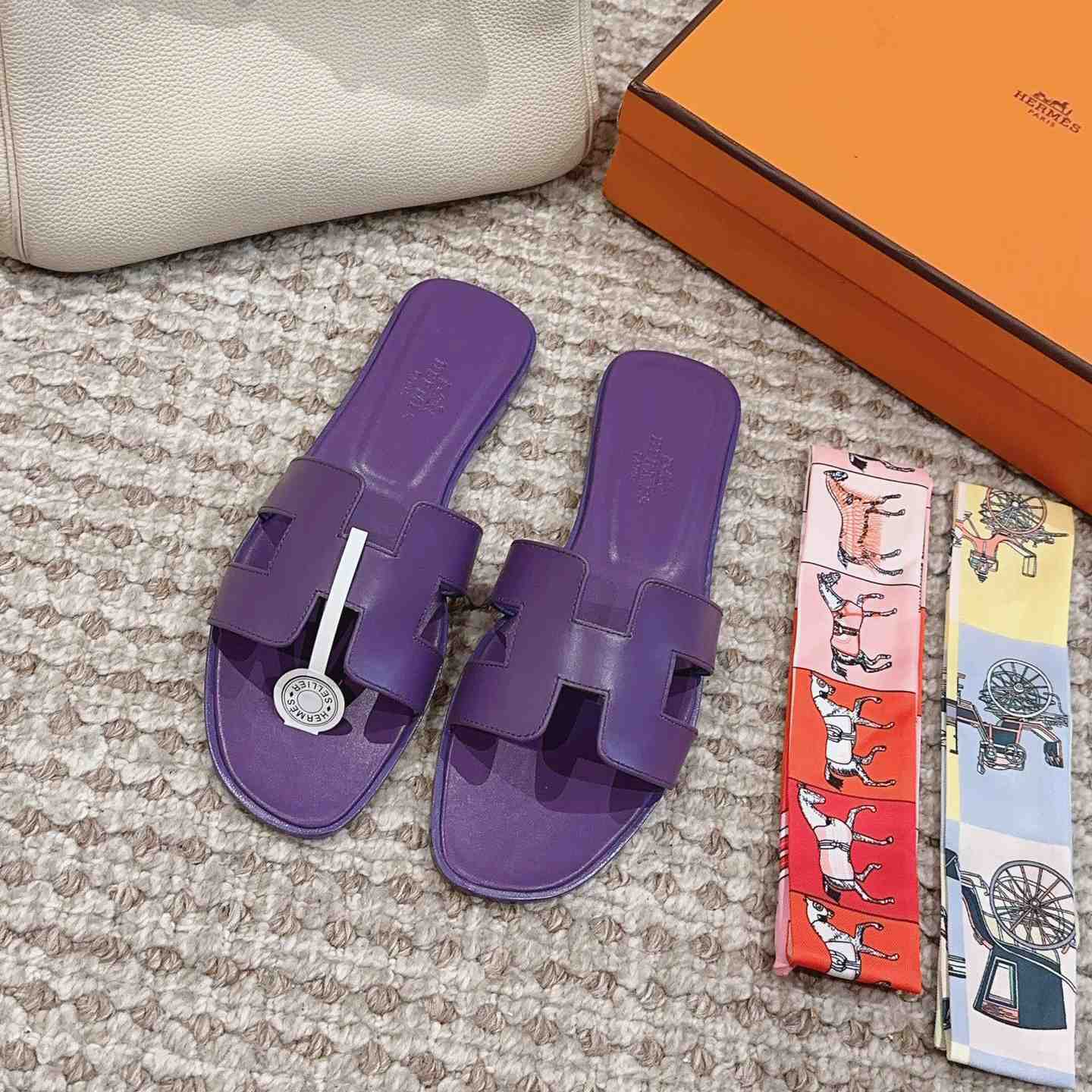 Hermes Oran Sandal - DopestKickz