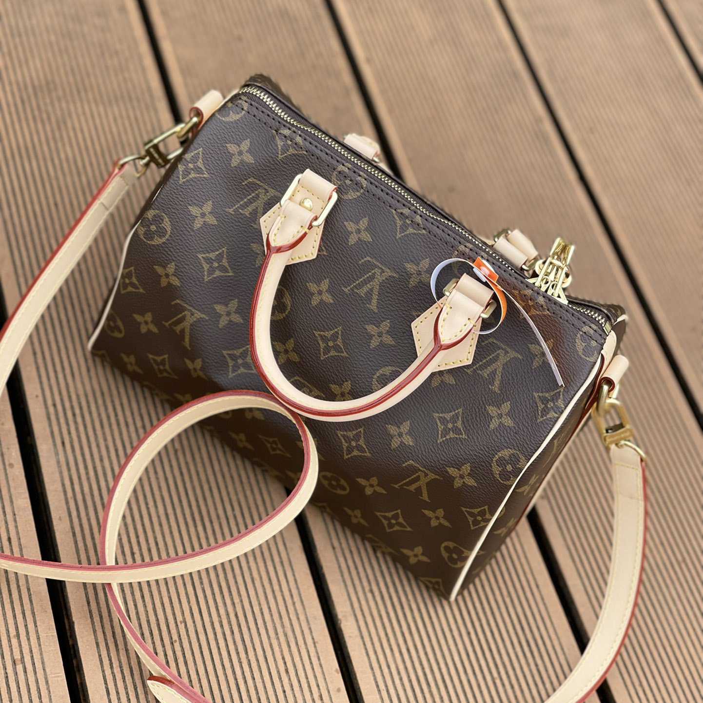 Louis Vuitton Speedy Bandoulière 25   M41113 - DopestKickz