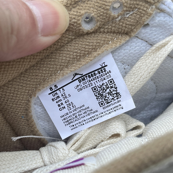 Travis Scott x Air Jordan 1  Sneaker      DM7866-952  - DopestKickz