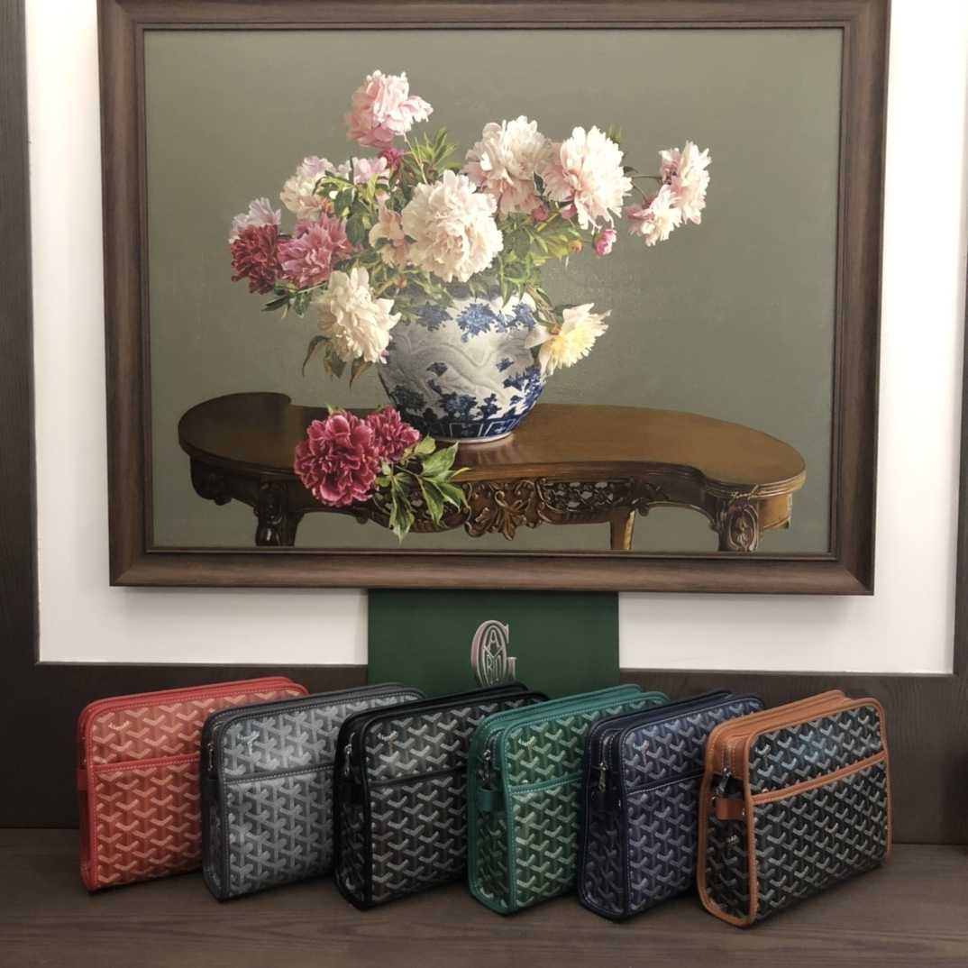 Goyard Jouvence Toiletry Bag (24.5-20-7cm) - DopestKickz