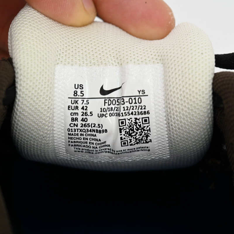 NikeAir Zoom Vomero 5 Pure Black Sneaker    FD0533-010  - DopestKickz