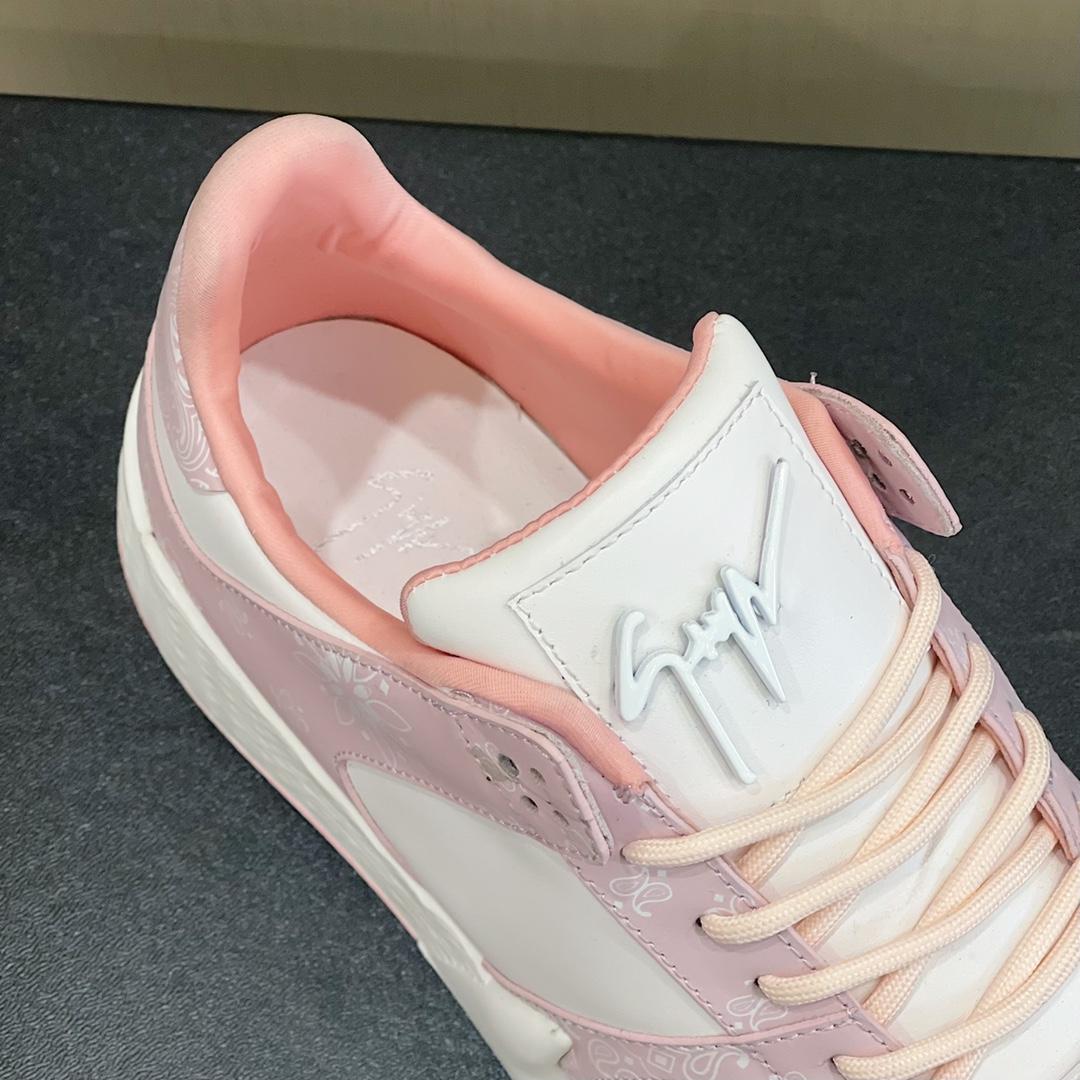 Giuseppe Zanotti Talon Paisley-print Sneakers - DopestKickz