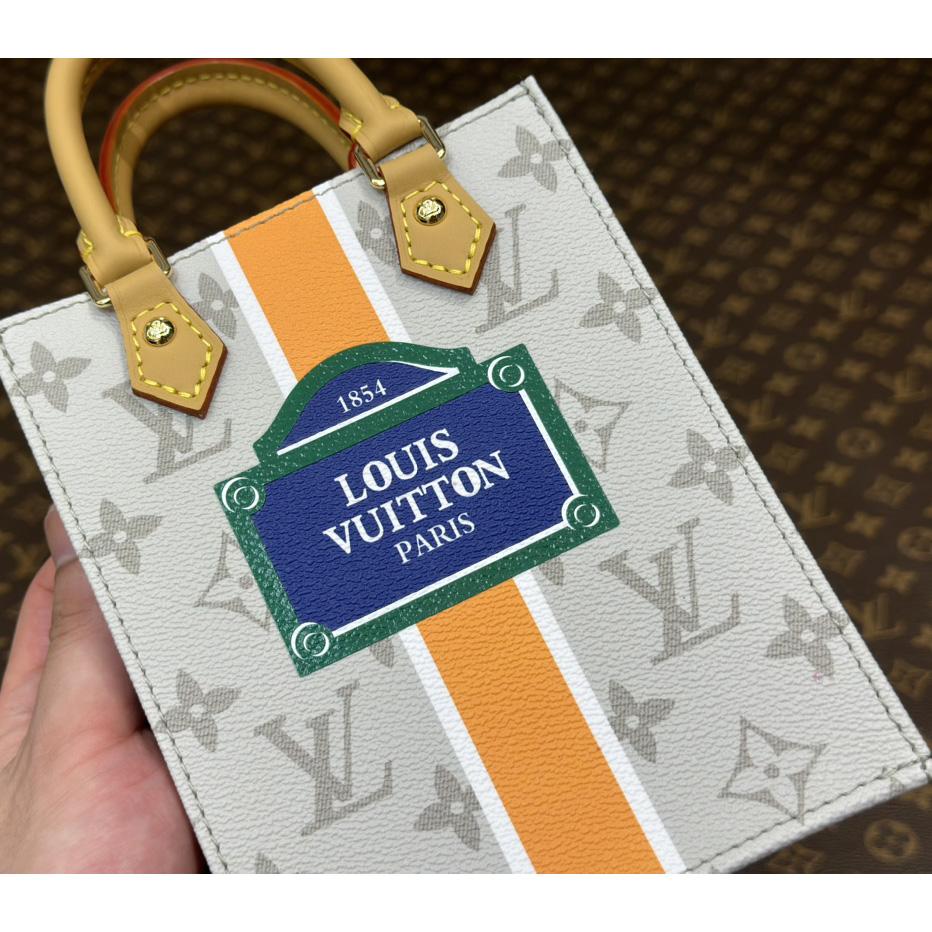 Louis Vuitton Petit Sac Plat(14 x 17 x 5cm)   M23615 - DopestKickz