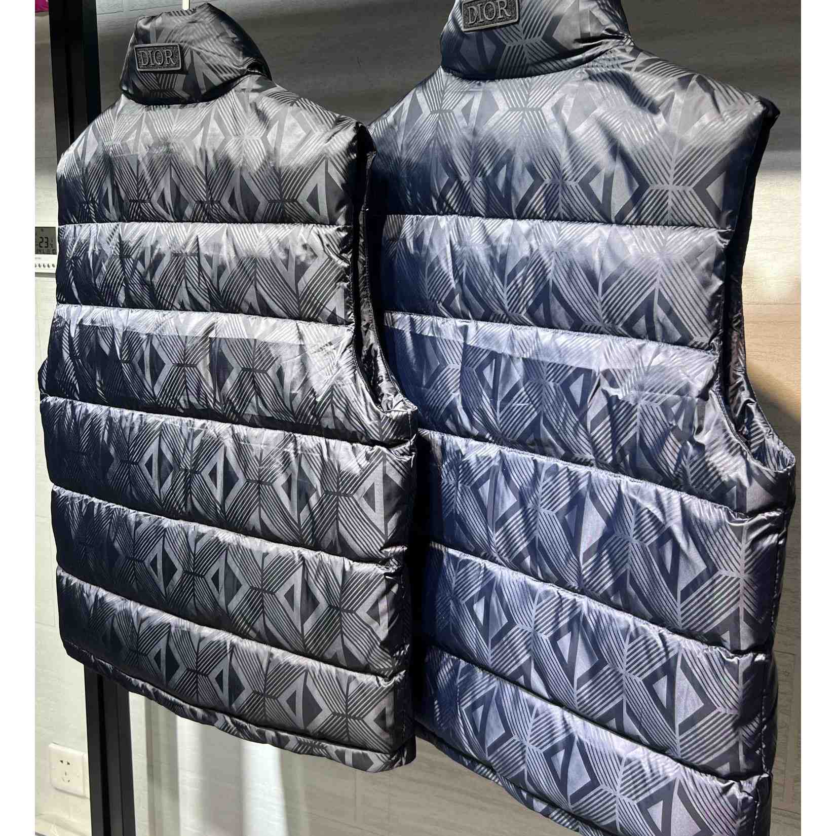 Dior Sleeveless Down Jacket - DopestKickz