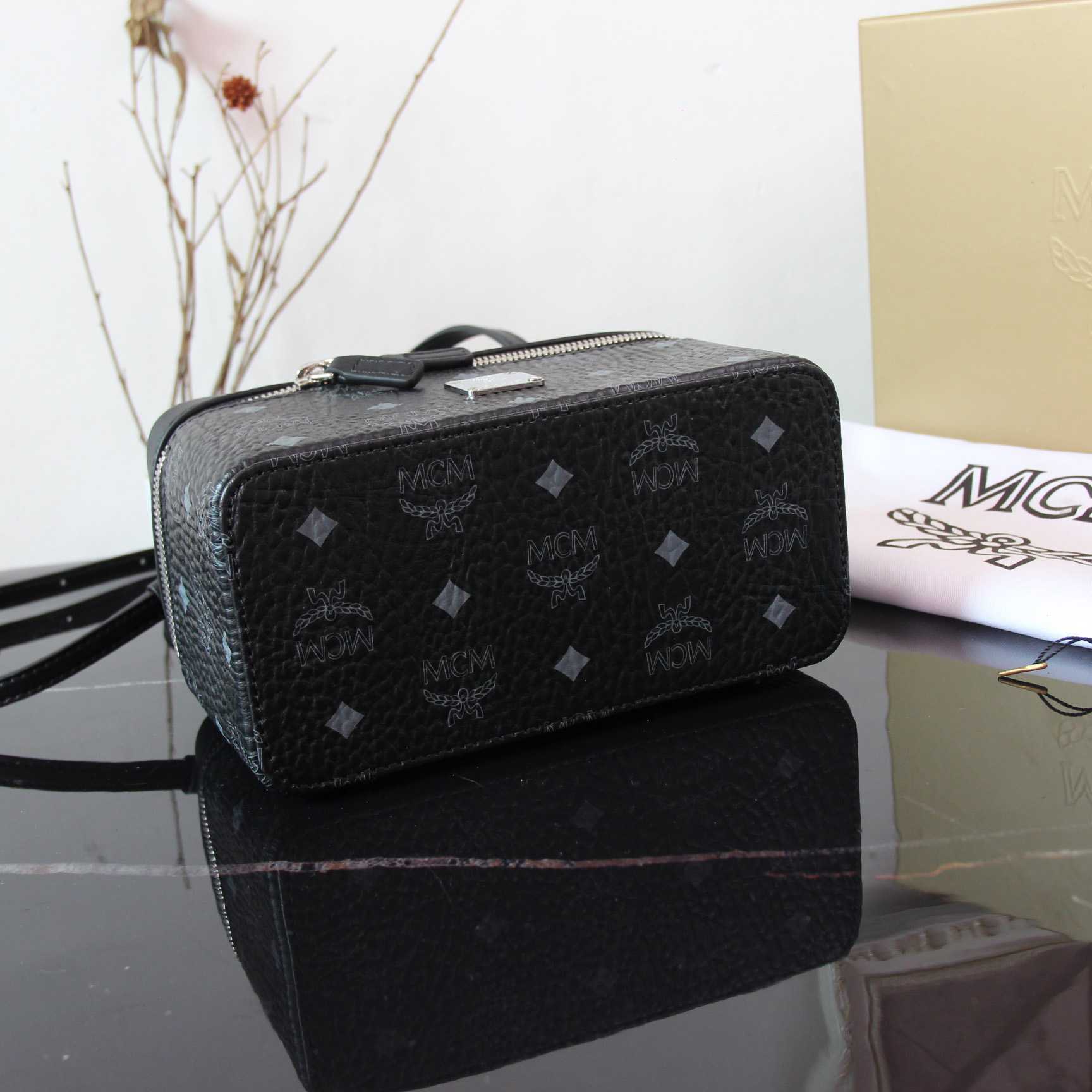 MCM Rockstar Viesto Vanity Tote Bag (11*20*10cm) - DopestKickz