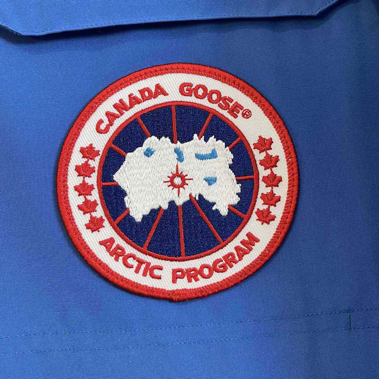 Canada Goose Expedition Hooded Jacket - DopestKickz