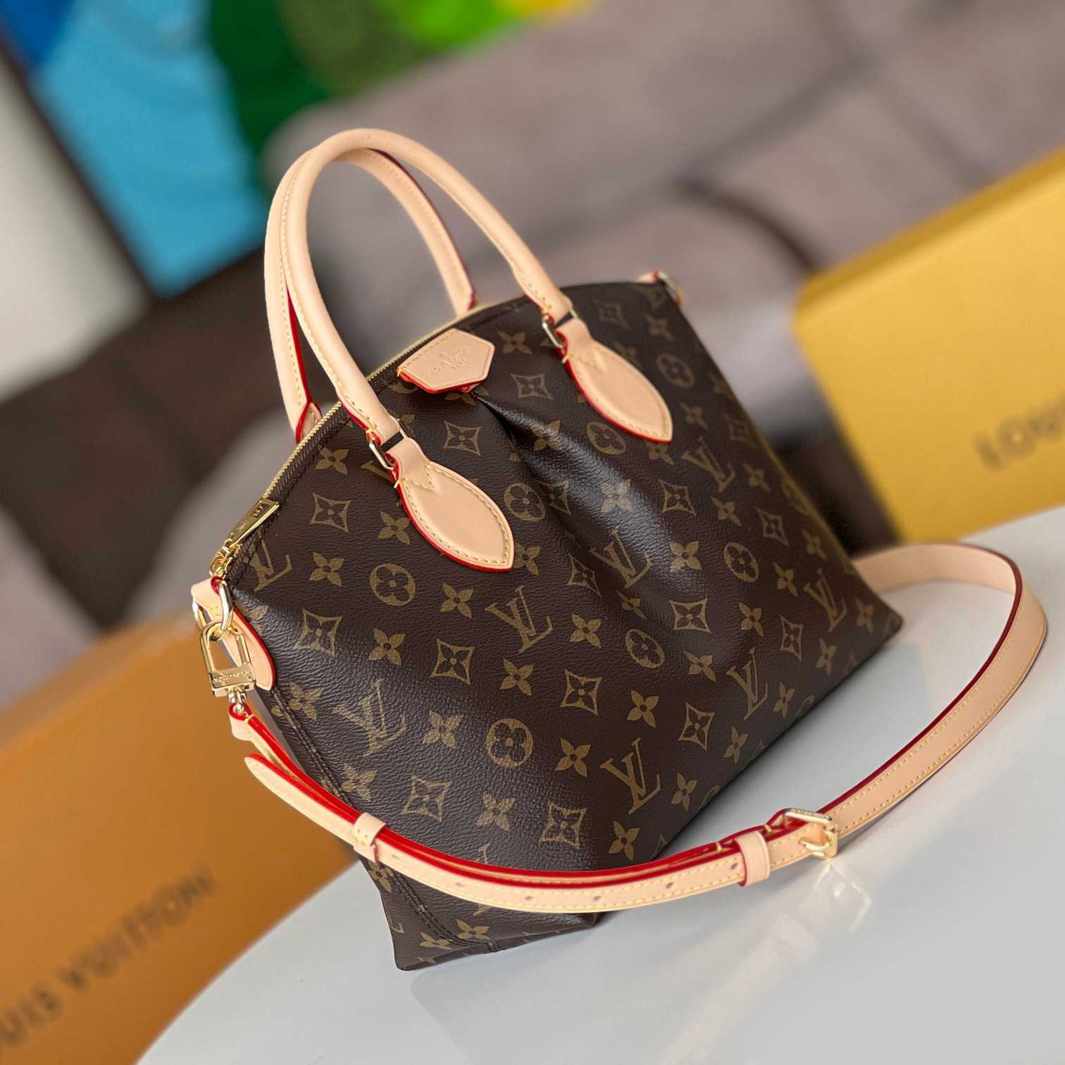 Louis Vuitton Boétie PM (25 x 23 x 14cm)M45986 - DopestKickz