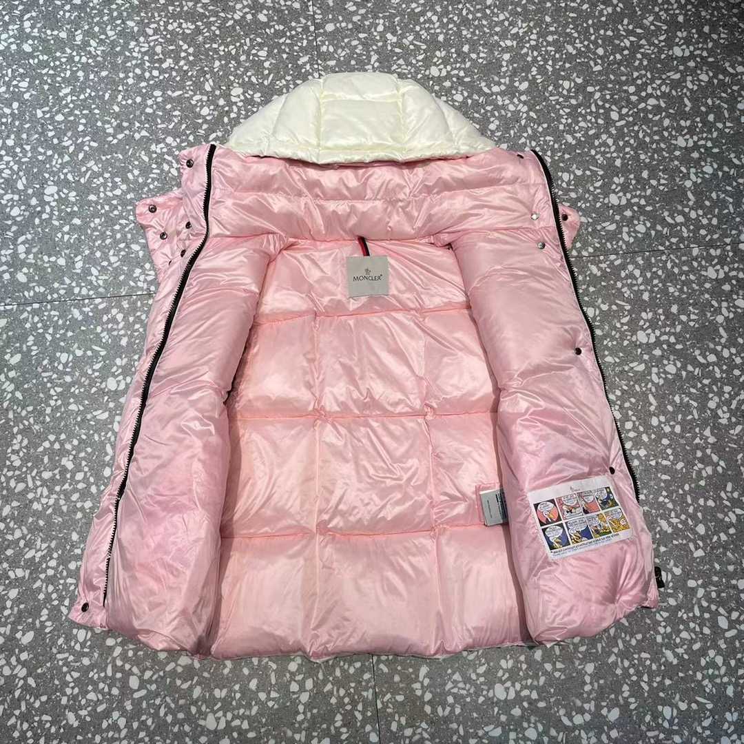 Moncler Luzule Down Gilet - DopestKickz