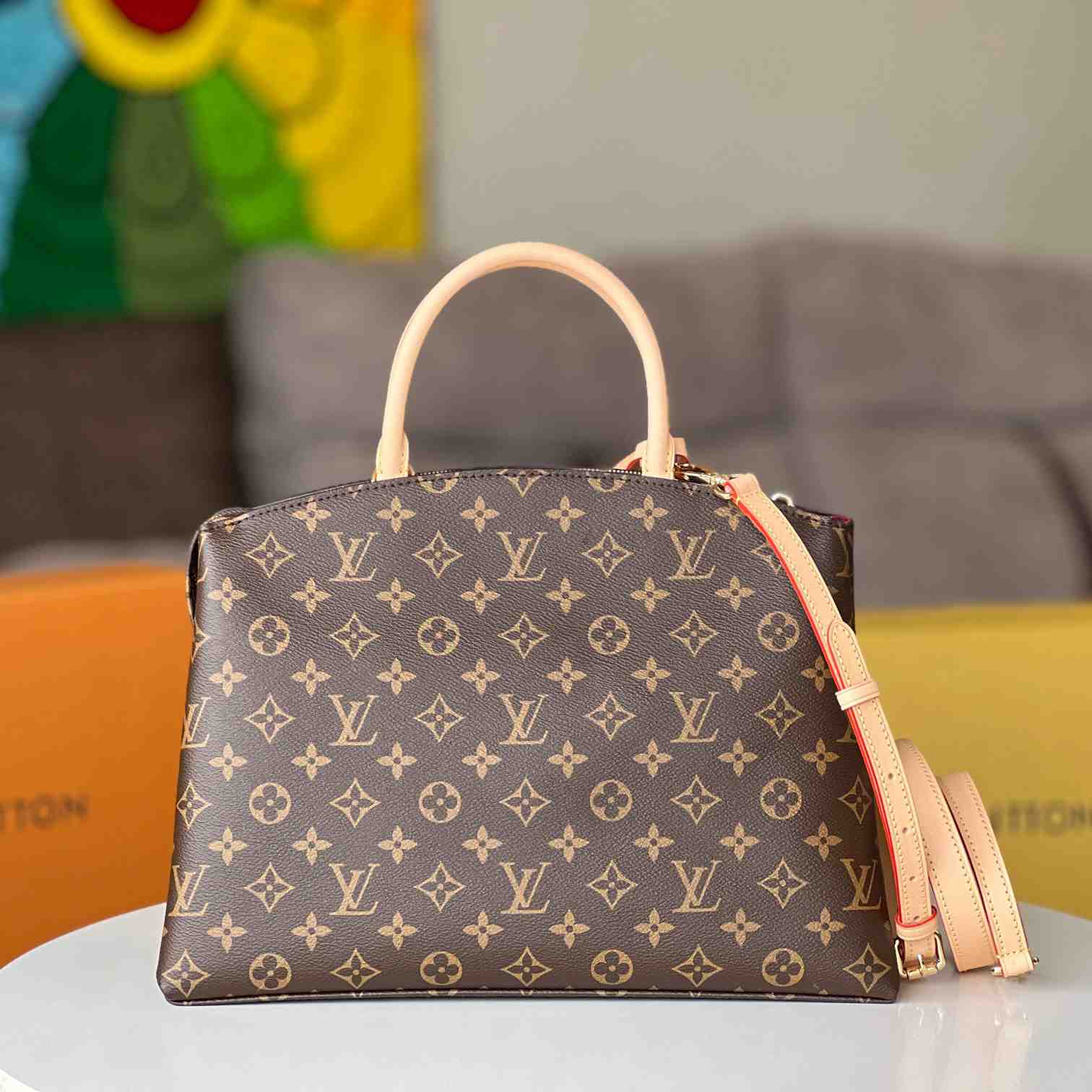 Louis Vuitton Grand Palais (34 x 24 x 15cm) - DopestKickz