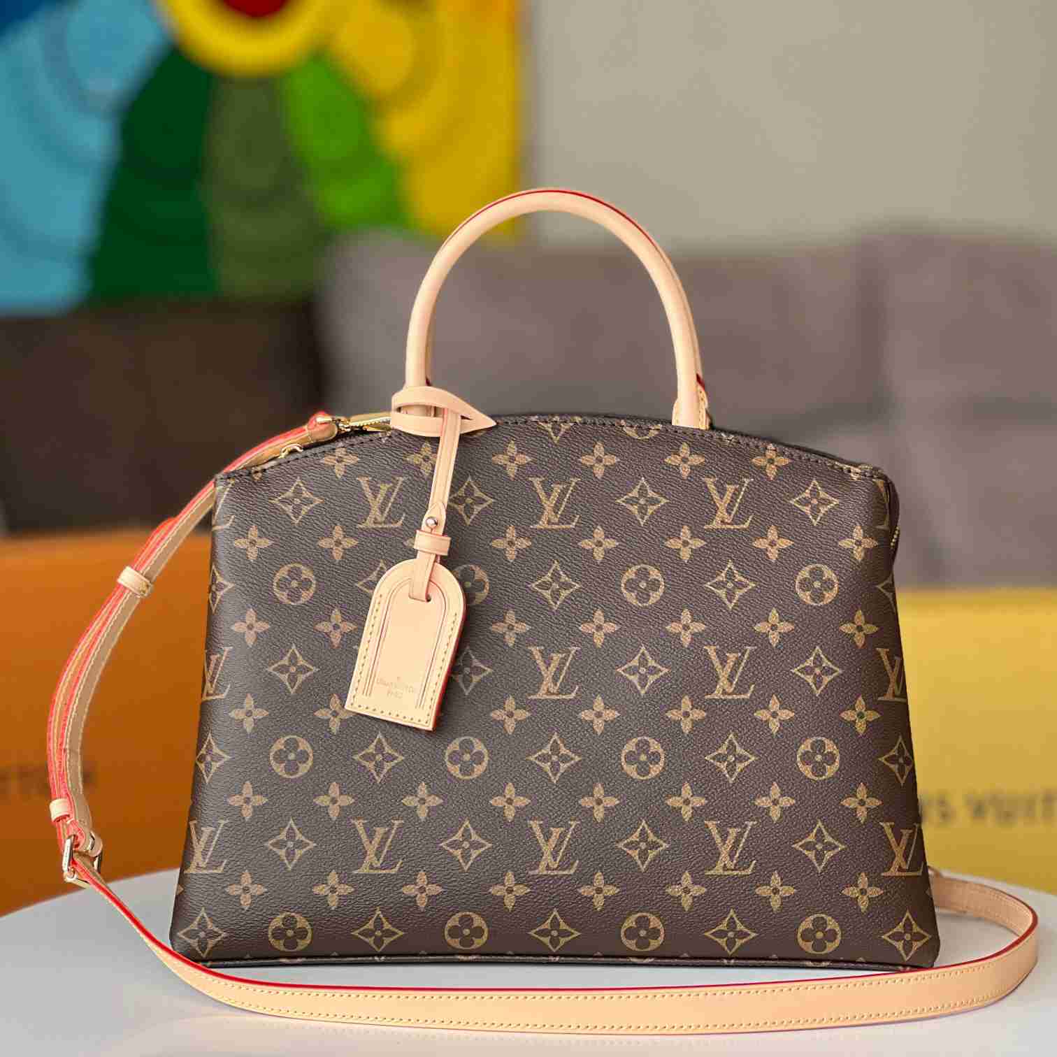 Louis Vuitton Grand Palais (34 x 24 x 15cm) - DopestKickz