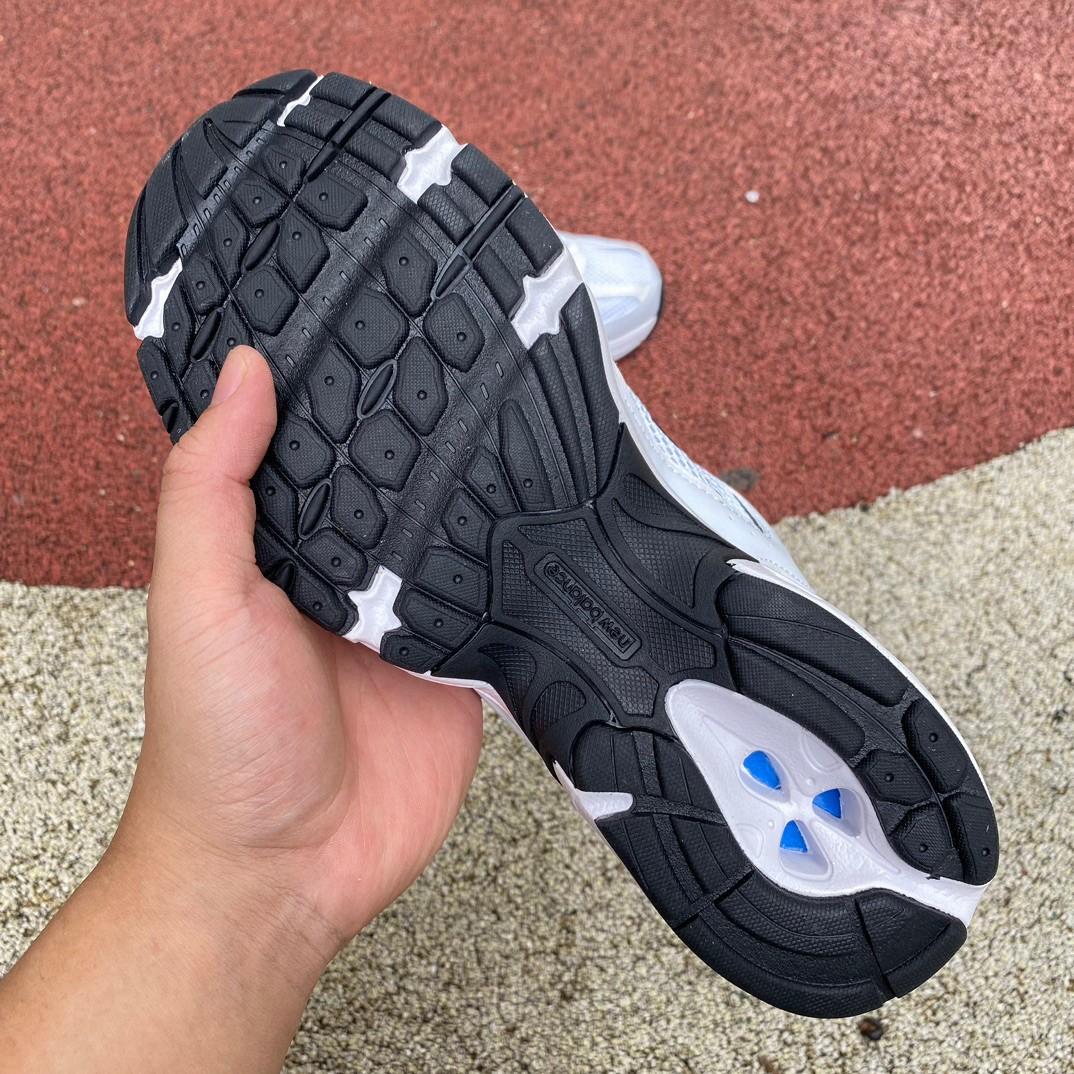 New Balance 530 Sneakers    MR530EWB - DopestKickz