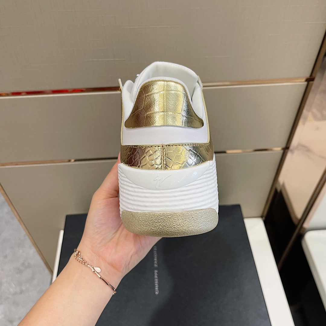 Giuseppe Zanotti Talon Paisley-print Sneakers - DopestKickz