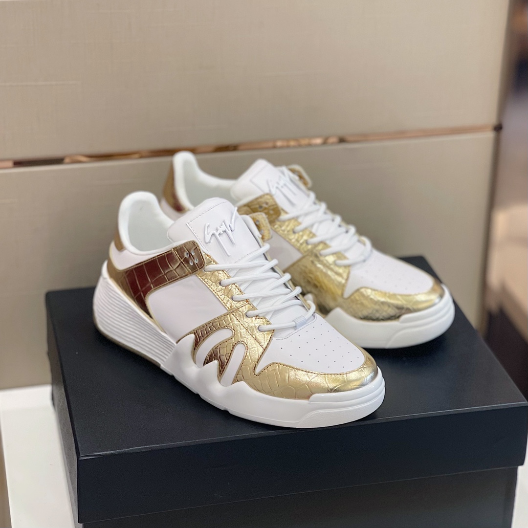 Giuseppe Zanotti Talon Paisley-print Sneakers - DopestKickz