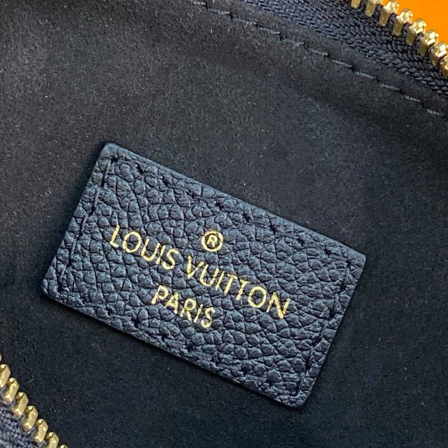 Louis Vuitton Nano Speedy (16-10-7.5cm)       M82450 - DopestKickz