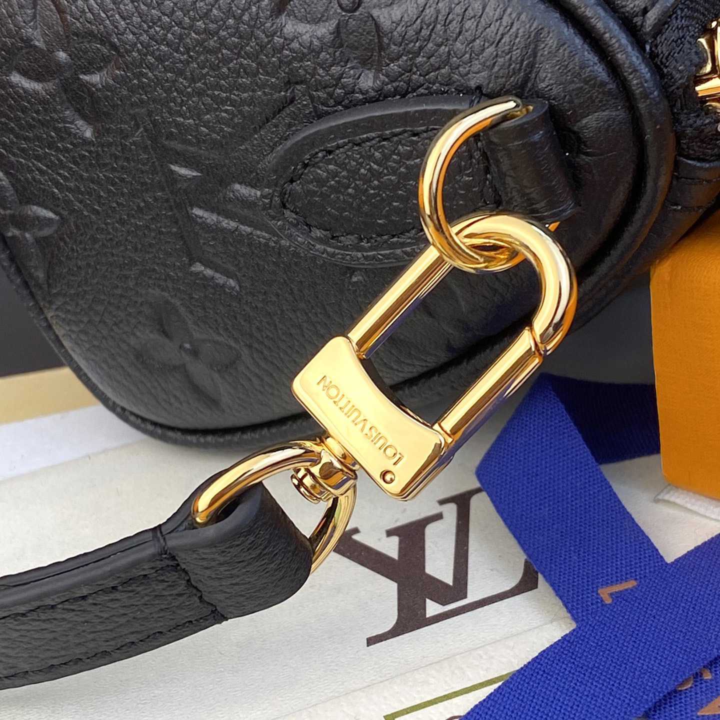 Louis Vuitton Nano Speedy (16-10-7.5cm)       M82450 - DopestKickz