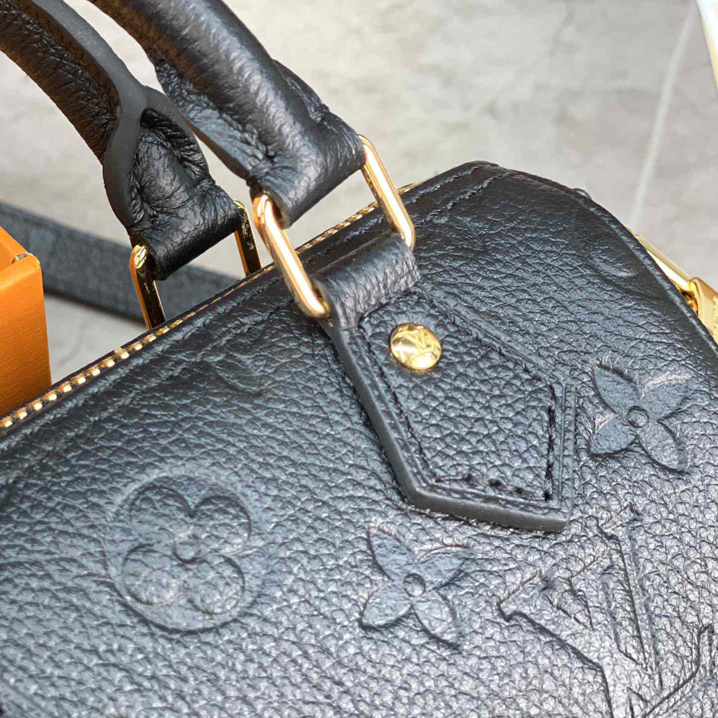 Louis Vuitton Nano Speedy (16-10-7.5cm)       M82450 - DopestKickz