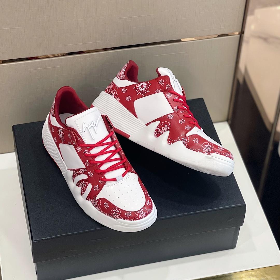 Giuseppe Zanotti Talon Paisley-print Sneakers - DopestKickz