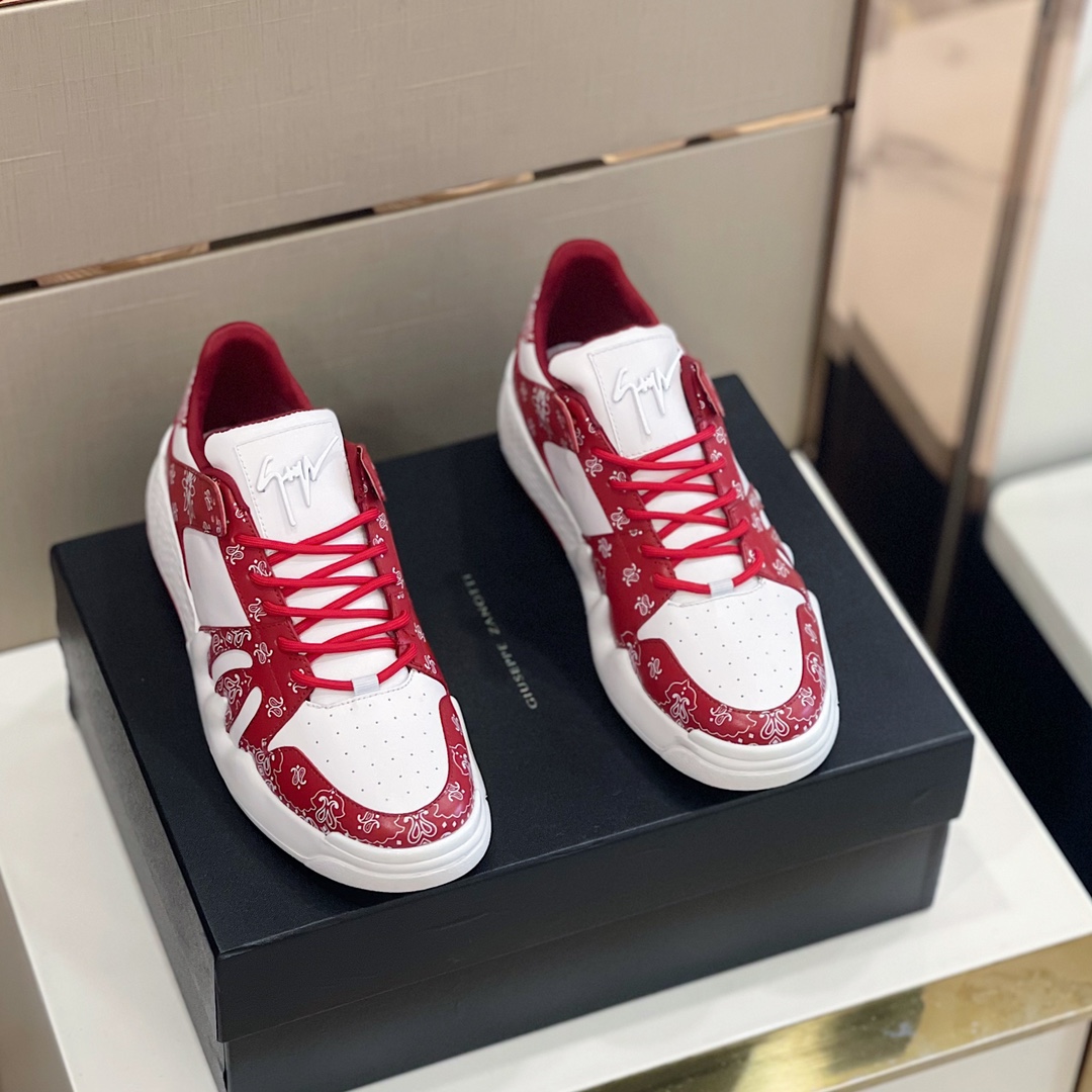 Giuseppe Zanotti Talon Paisley-print Sneakers - DopestKickz