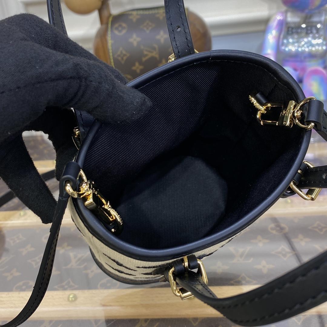 Louis Vuitton Nano Bucket (13*17*9cm)M82418 - DopestKickz