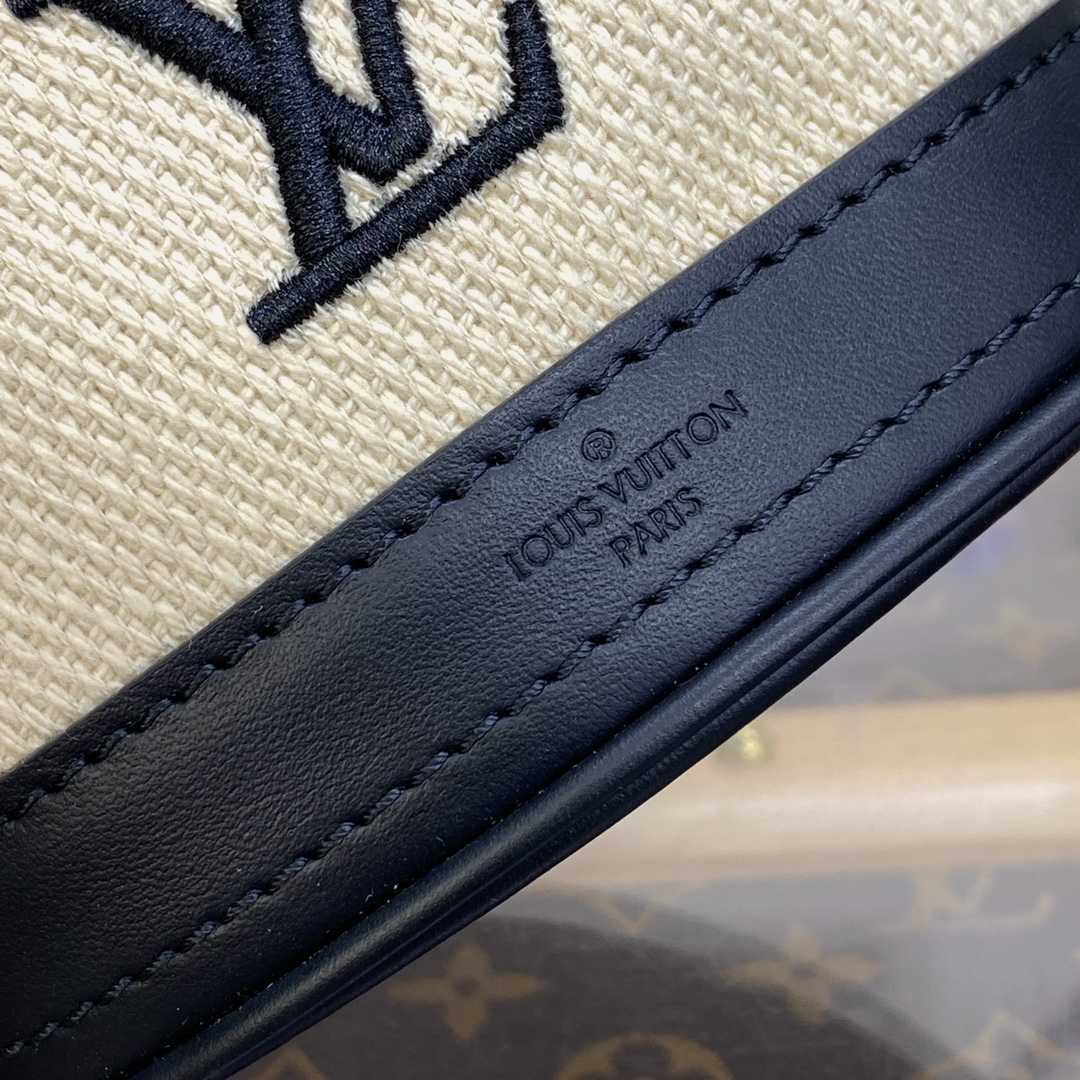 Louis Vuitton Nano Bucket (13*17*9cm)M82418 - DopestKickz