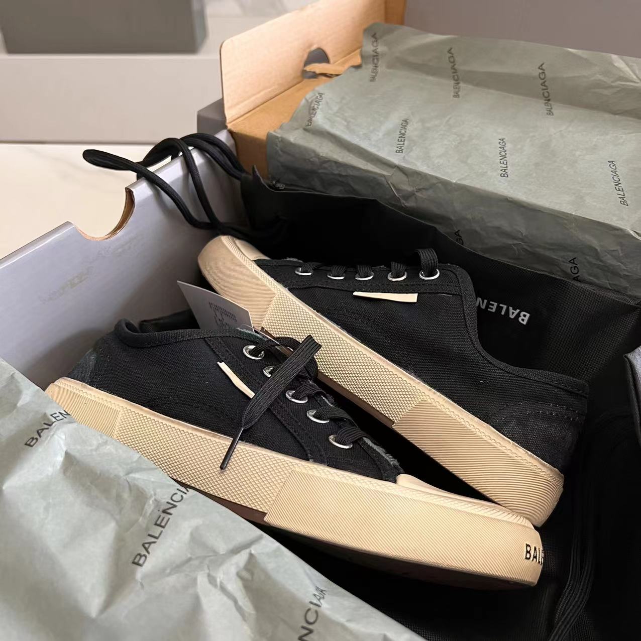 Balenciaga Paris Low Top Sneaker In Black  - DopestKickz