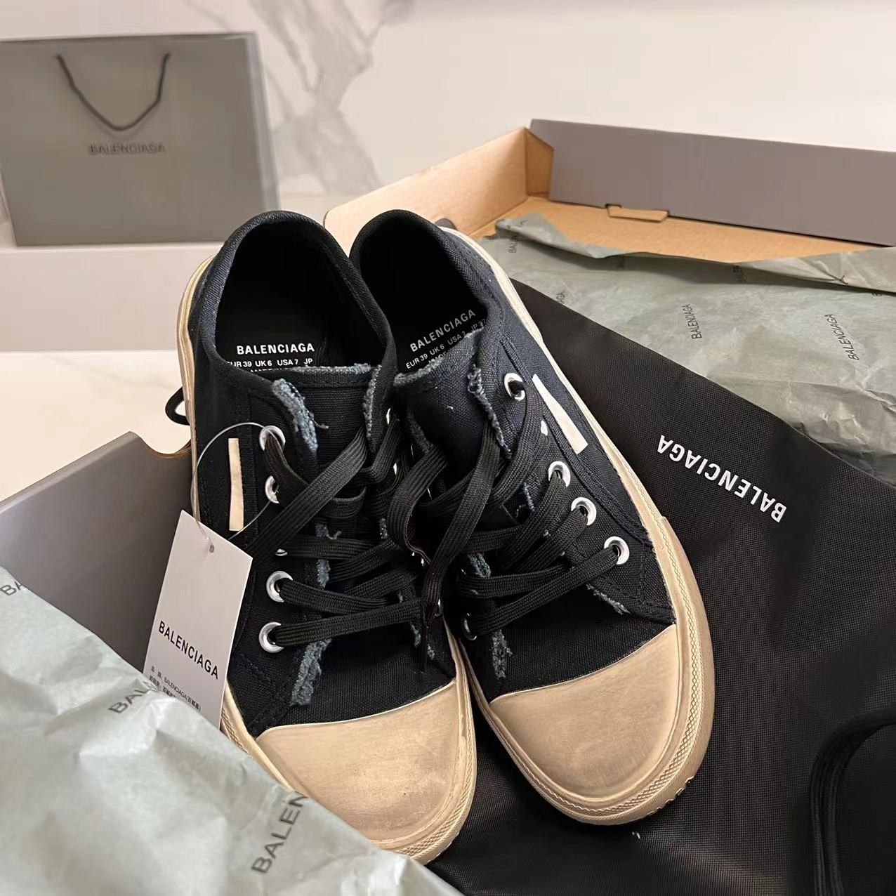 Balenciaga Paris Low Top Sneaker In Black  - DopestKickz
