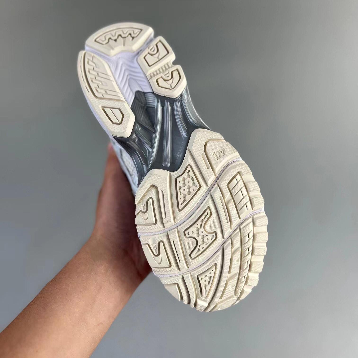 Asics Gel-Kayano 14 Sneakers          1201A019-001 - DopestKickz