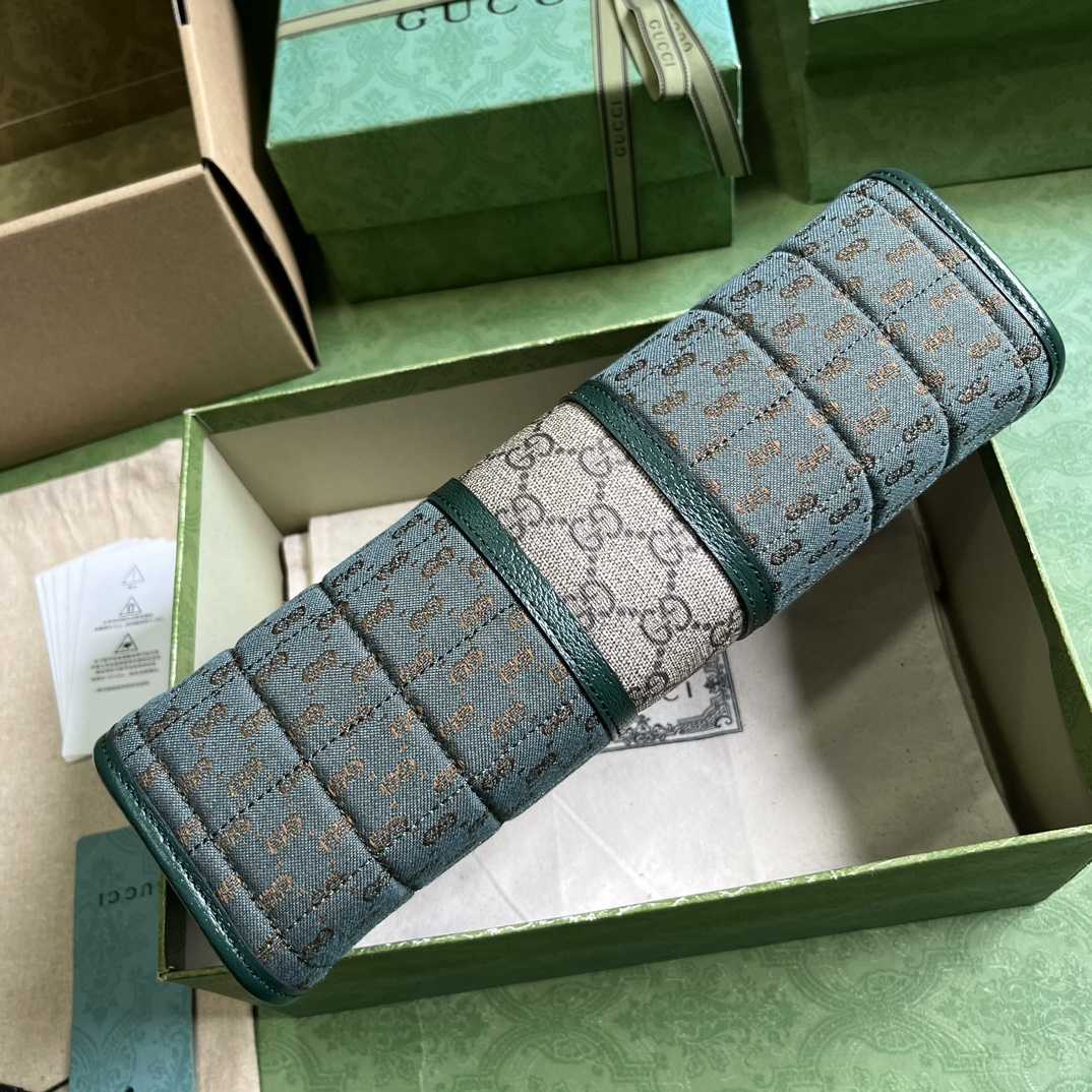 Gucci Mini GG Canvas Pouch (26-20-6cm) - DopestKickz