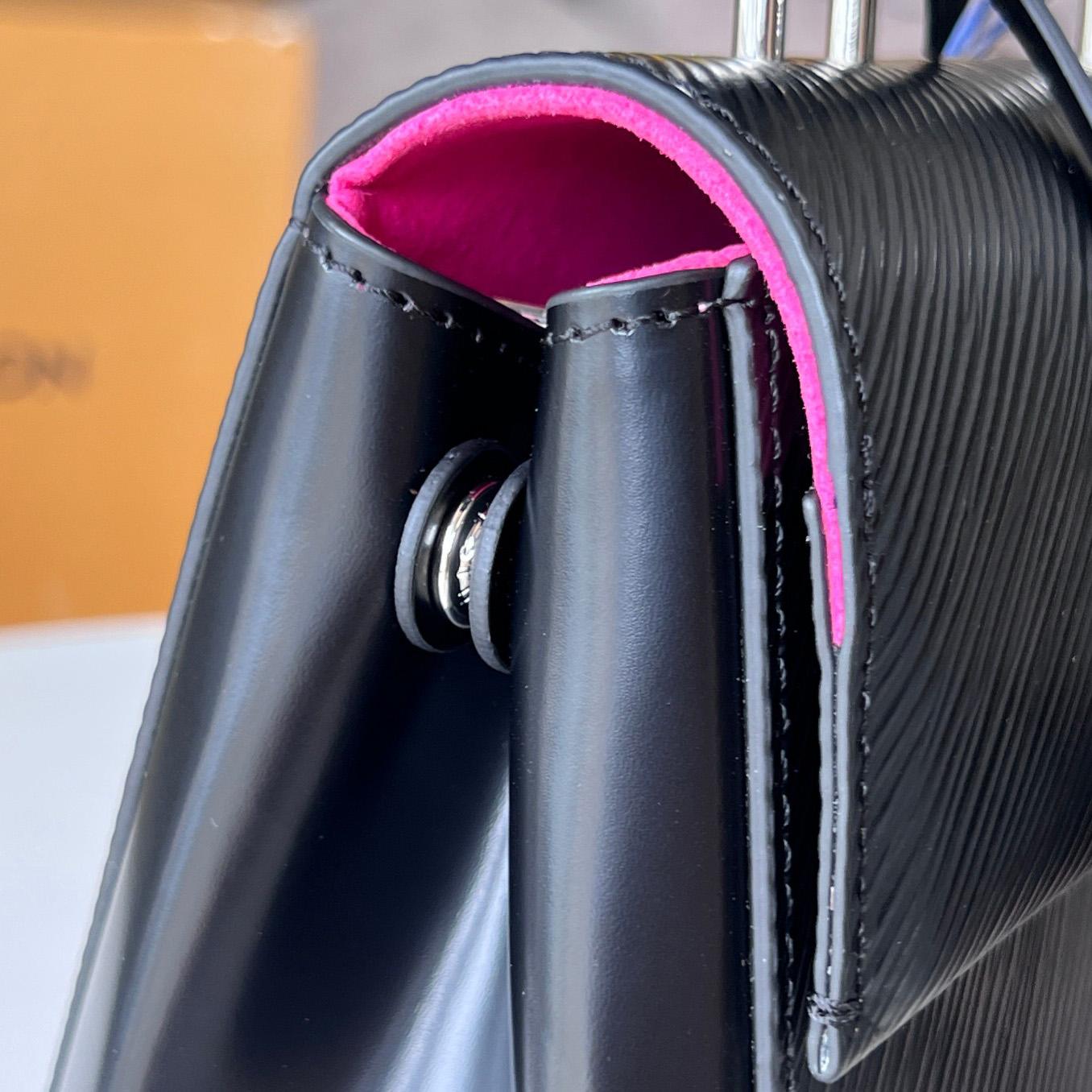 Louis Vuitton Cluny Mini (20 x 16 x 7.5cm)M58925 - DopestKickz