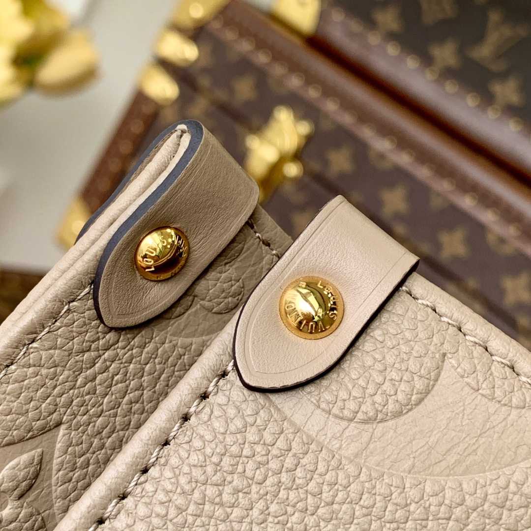 Louis Vuitton Onthego MM      M45607 - DopestKickz