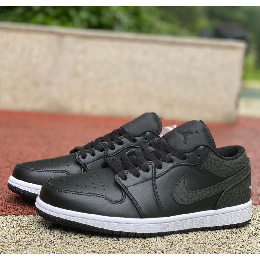 Air Jordan 1 Low Sneaker     FB9907-001 - DopestKickz