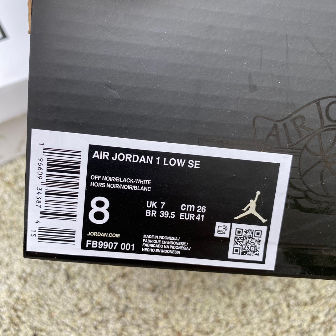 Air Jordan 1 Low Sneaker     FB9907-001 - DopestKickz