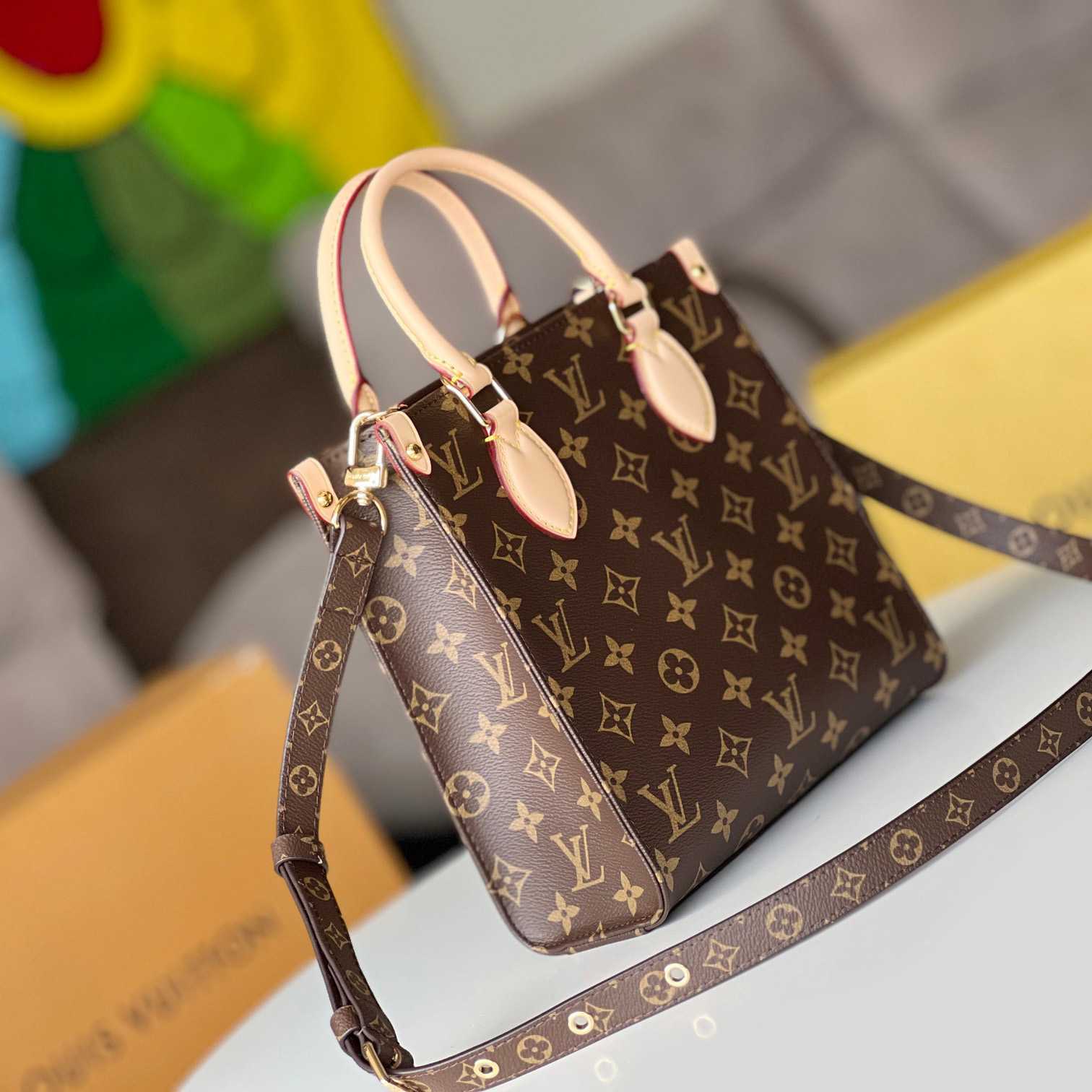 Louis Vuitton Sac Plat BB (21.5x22x9cm)M46265 - DopestKickz