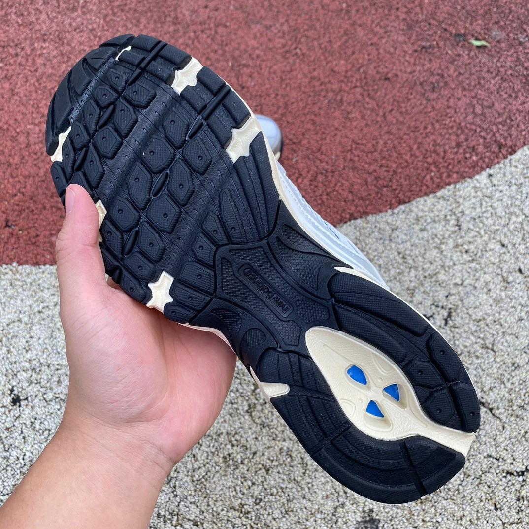 New Balance 530 Sneakers    MR530TA - DopestKickz