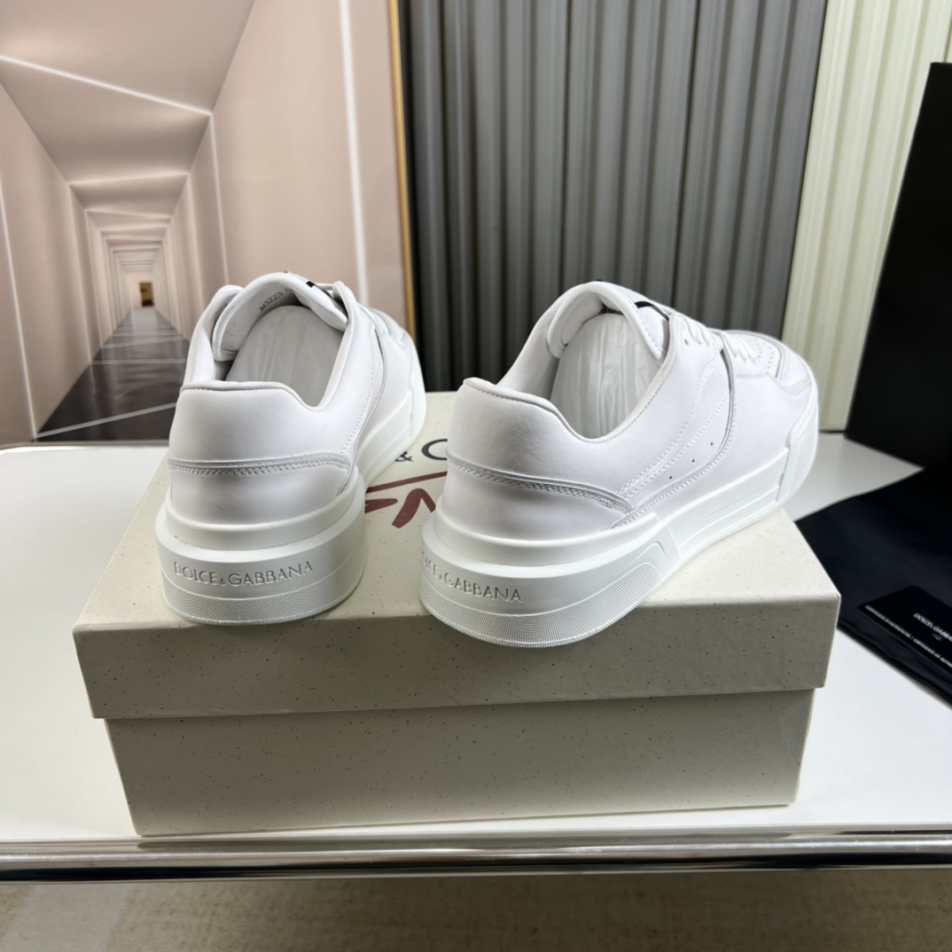 Dolce & Gabbana Calfskin nappa New Roma Sneakers - DopestKickz