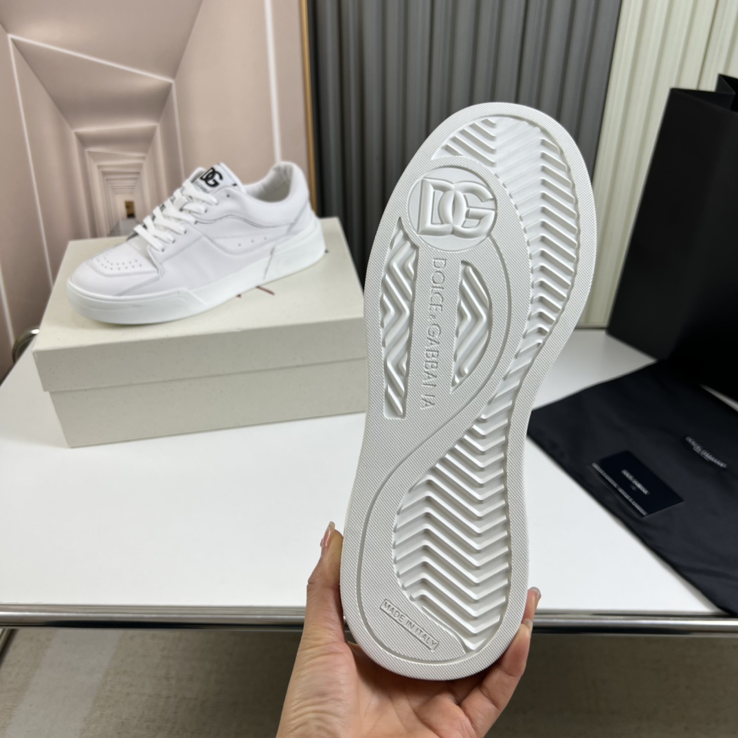 Dolce & Gabbana Calfskin nappa New Roma Sneakers - DopestKickz