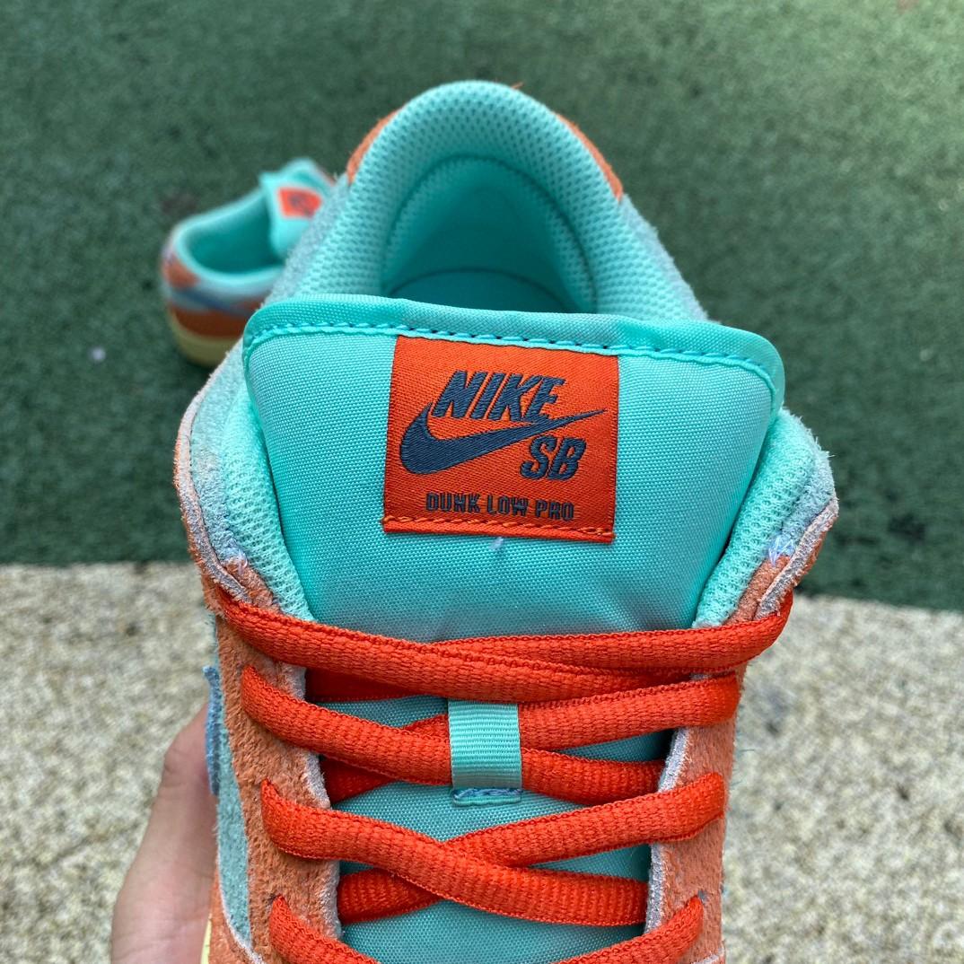 Nike Dunk SB Low Noise Aqua Sneakers       DV5429-80 - DopestKickz