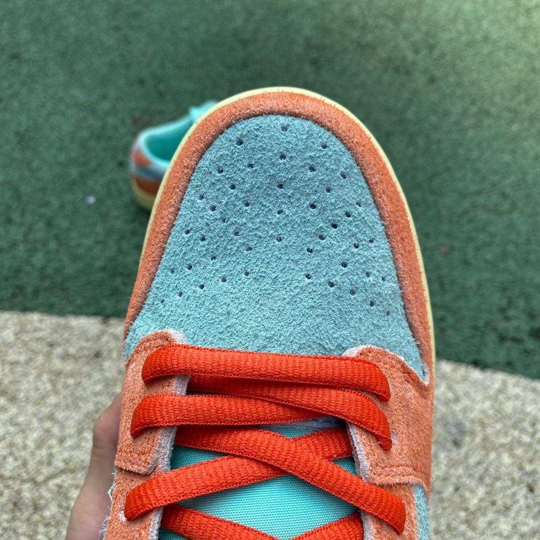 Nike Dunk SB Low Noise Aqua Sneakers       DV5429-80 - DopestKickz