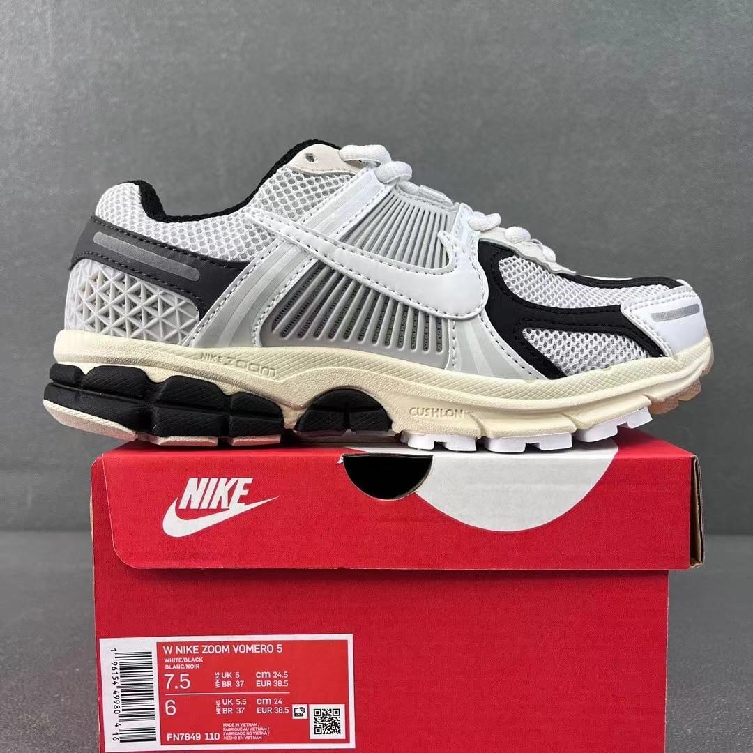 Nike Air Zoom Vomero 5 Sneaker     FN7649-110 - DopestKickz