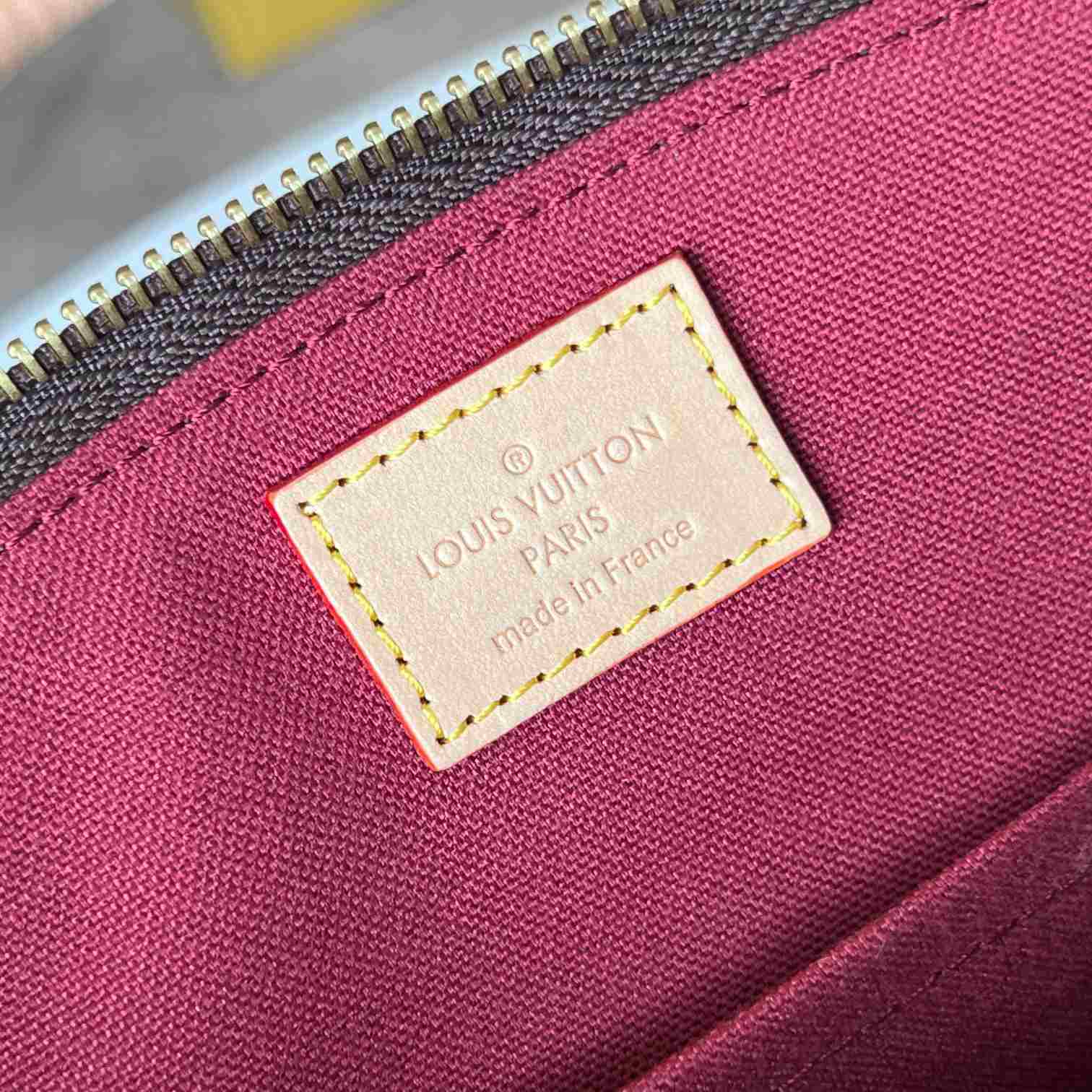 Louis Vuitton Petit Palais  (29x18x12.5CM)   M45900 - DopestKickz