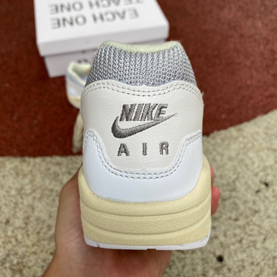 Nike Air Max 1 X Patta Sneaker     DQ0299-100 - DopestKickz